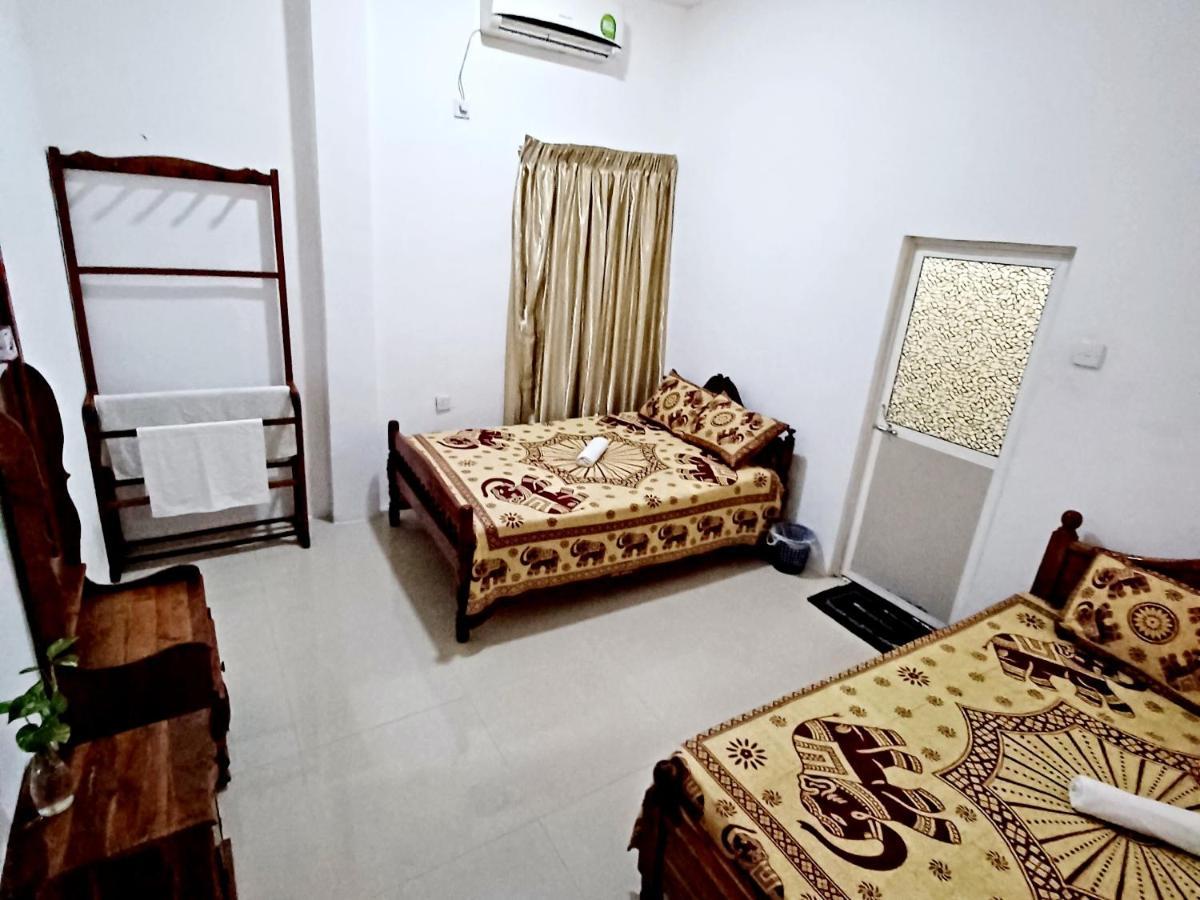 Aloe Vera Villa Negombo Exterior photo